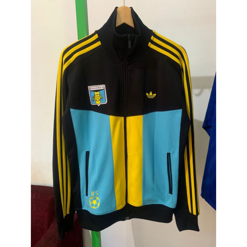 Tracktop Adidas Bahamas | 🇧🇸