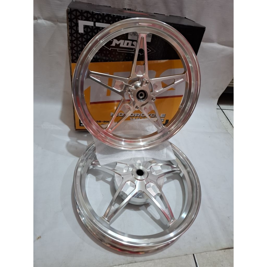 Velg Racing MOS/Ride it  Beat , Vario 125, 150, 110 , P 8 RING 14 Model Comet