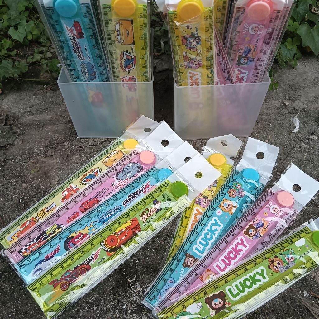 

1 PCS PENGGARIS GARISAN LIPAT 15cm bisa jadi 30cm GAMBAR KARTUN LUCU COWE MOMO COWO CAR GROSIR