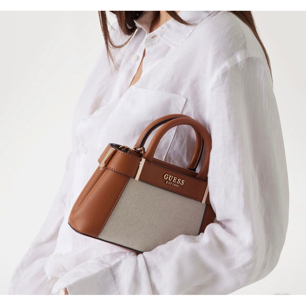 JKT BS GoJ3k Guess Anadela Mini tas jinjing guess original