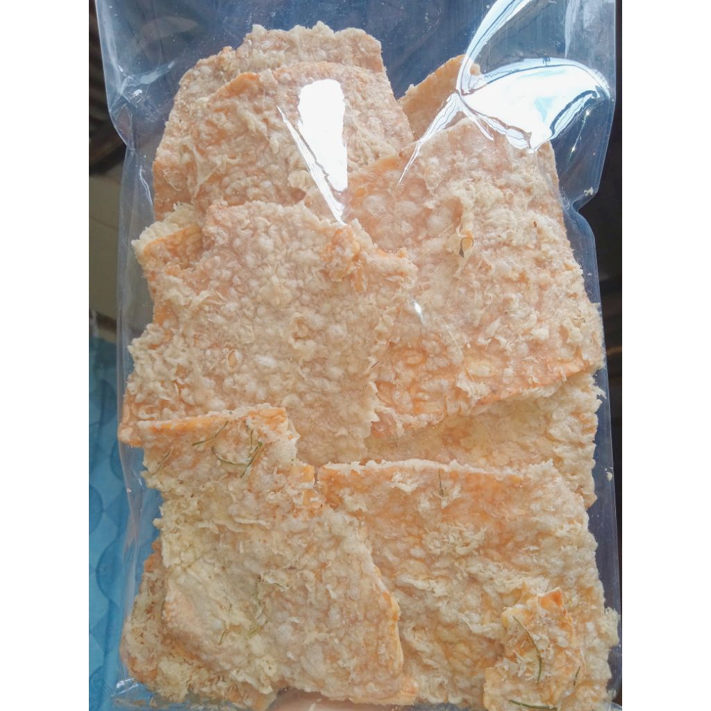 

KERIPIK TEMPE 250GR
