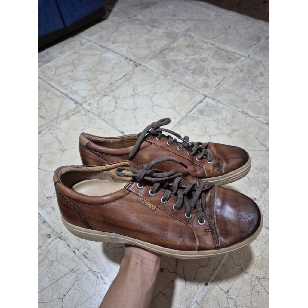 Sepatu Ecco Casual Soft 7 Mantul Pria(42)