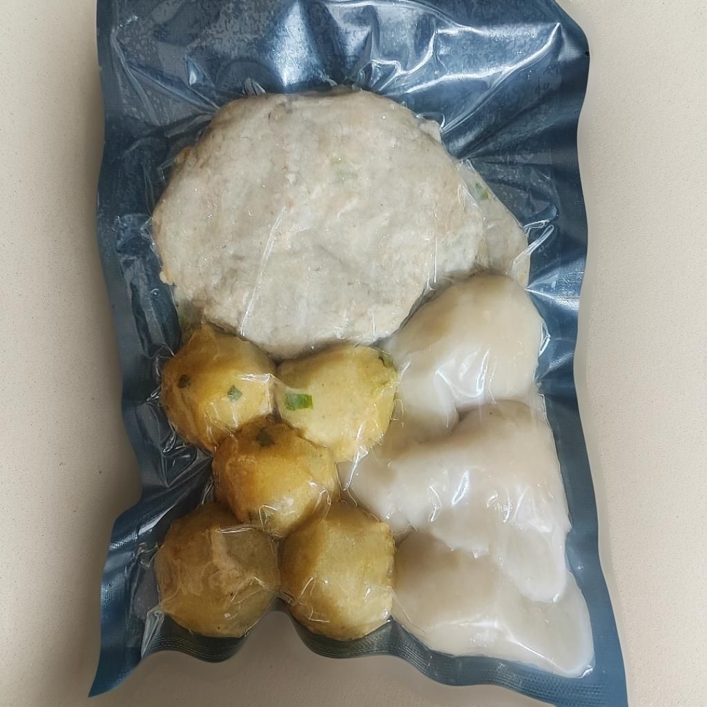 

Forcysn Pempek Palembang Premium Mix Isi 12