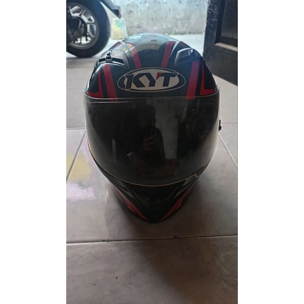 Helm KYT Vendetta 2 Second