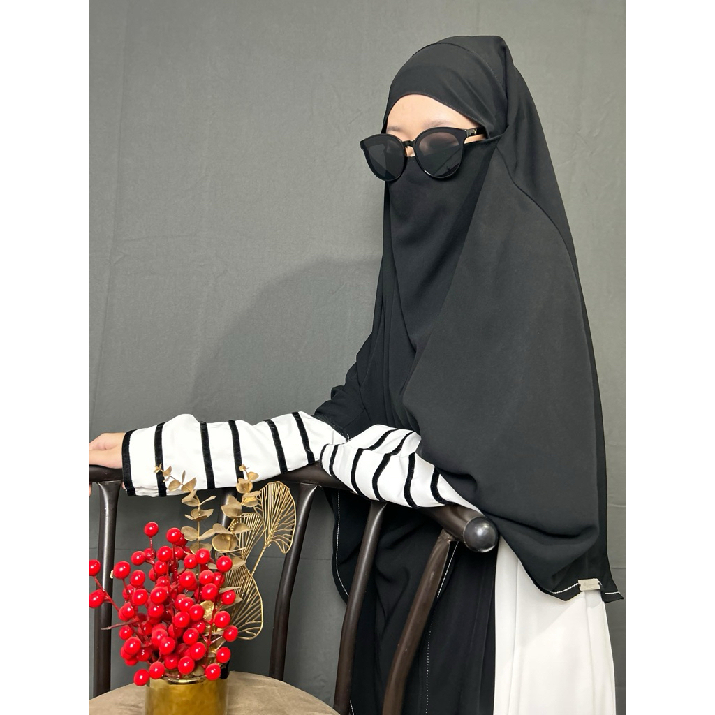 Neva Dress/abayaJetblack/AbayaDress/JetblackPremium/arabianpremium