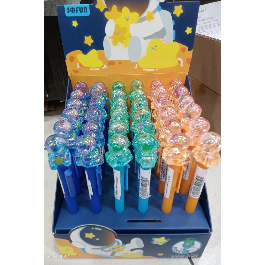 

KAKO crystal click gel pen