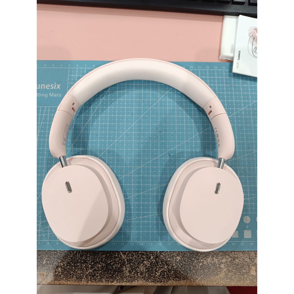 PRELOVED Baseus Bowie D05 Foldable Wireless Headphone