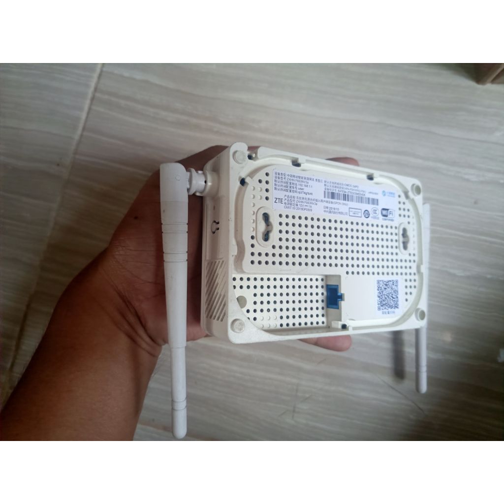 ROUTER F663NV3A