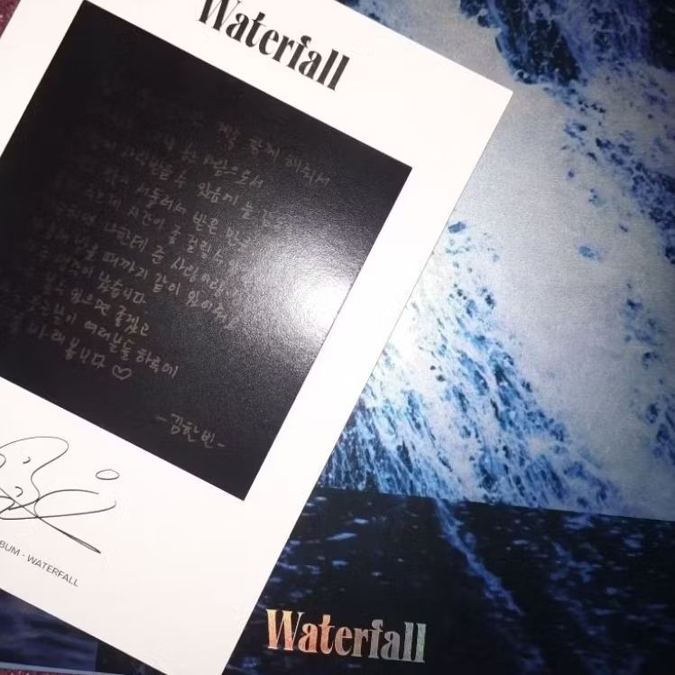 Album b.i hanbin waterfall UNSEALED