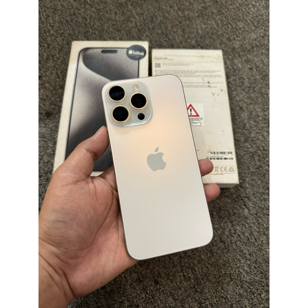 iphone 15 pro max 256gb ibox white titanium second