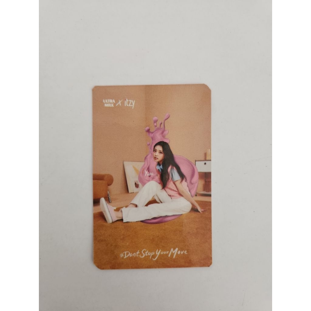 PC itzy with Ultra Milk