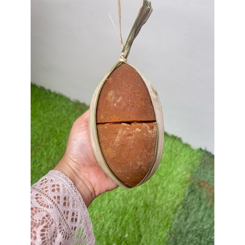 

Gula Aren Asli Premium 1 Tangkup / Gula Merah / Gula Jawa / Gula Batok / Palm Sugar