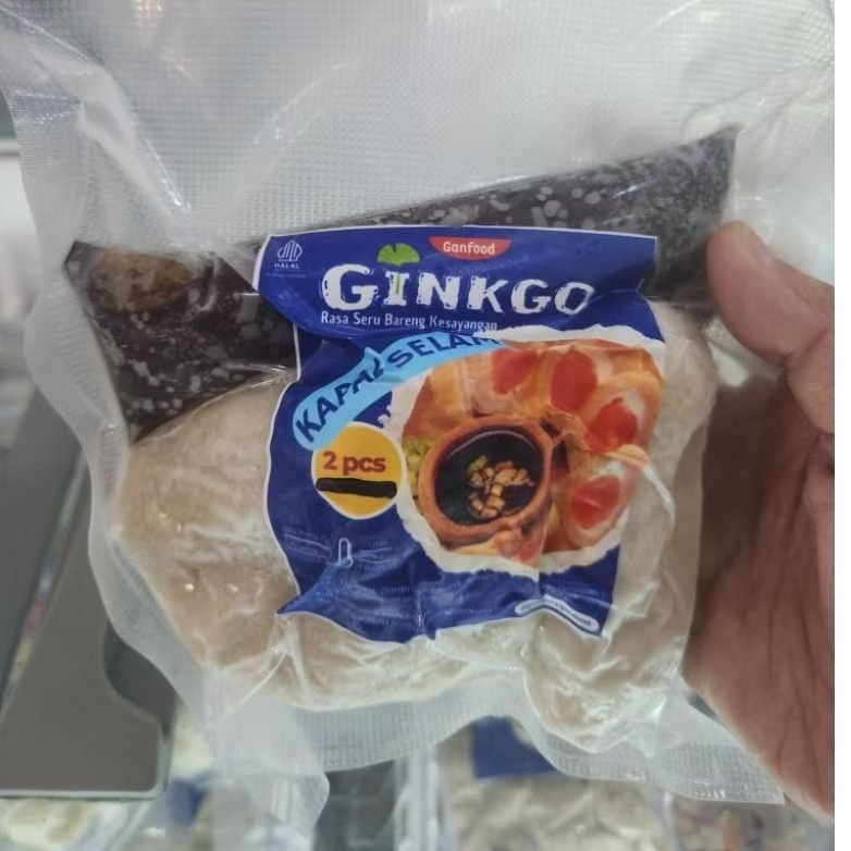 

PEMPEK KAPAL SELAM GINKGO 2 PCS 350 GRAM