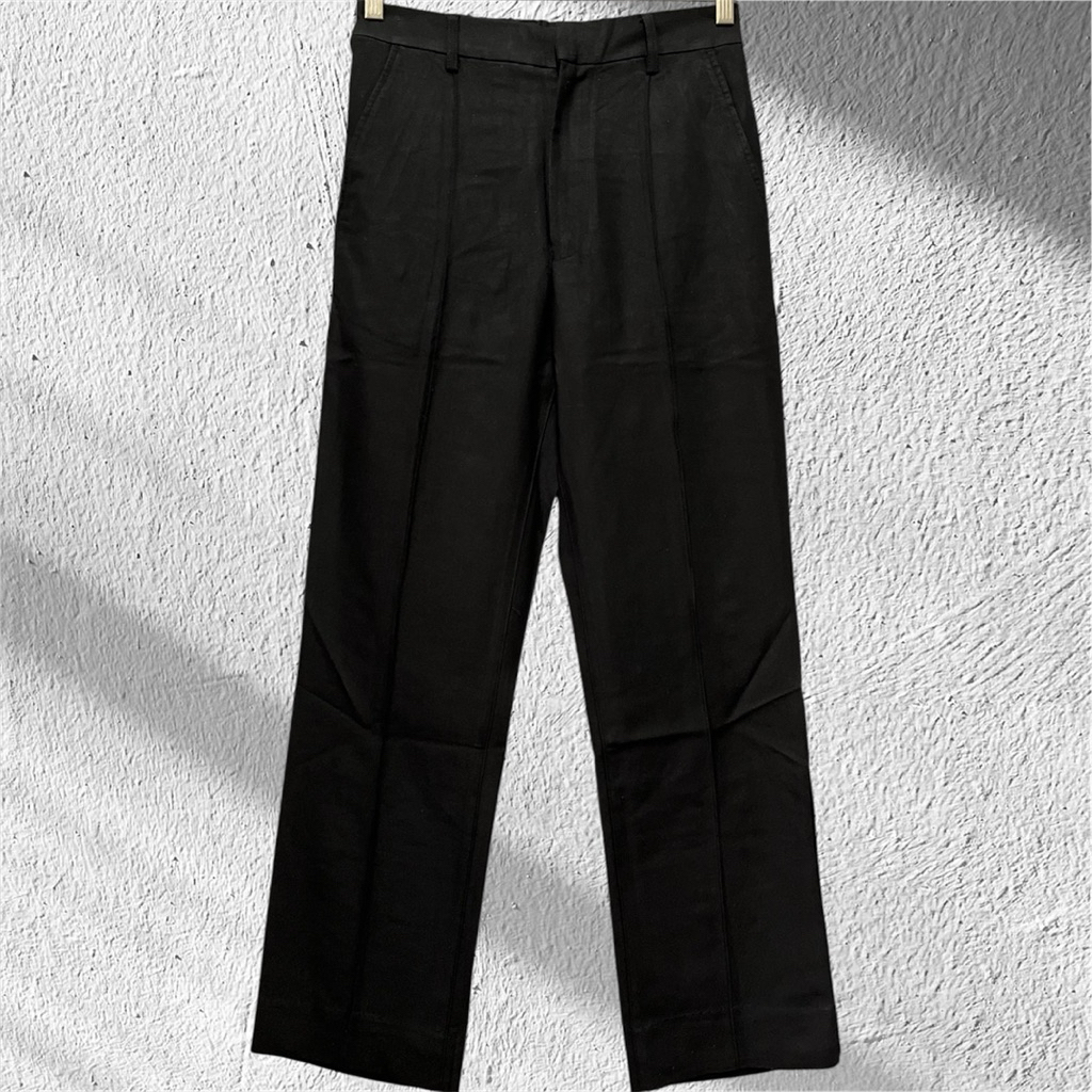 Preloved Celana Panjang Hitam Bertulang Loose Pants By Adrer