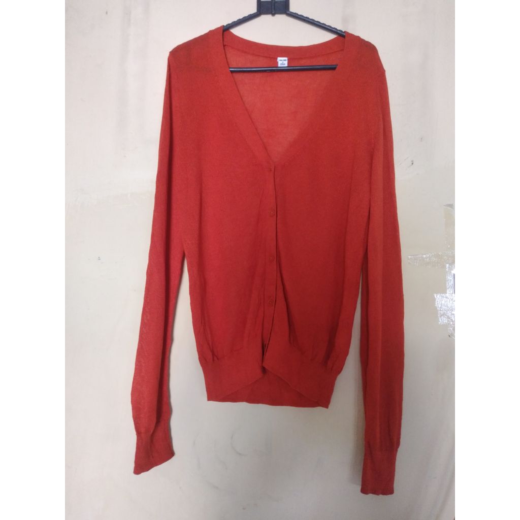 Cardigan Rajut Uniqlo