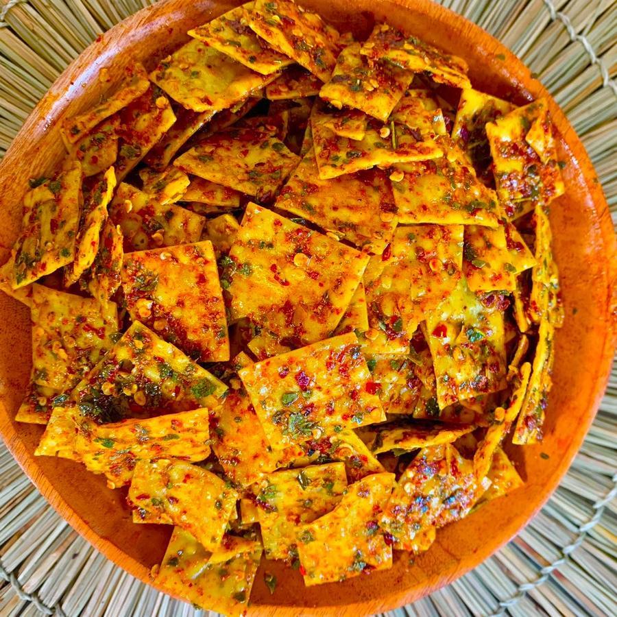 

KERUPUK PANGSIT BAWANG PREMIUM RENYAH GURIH / KERUPUK PANGSIT