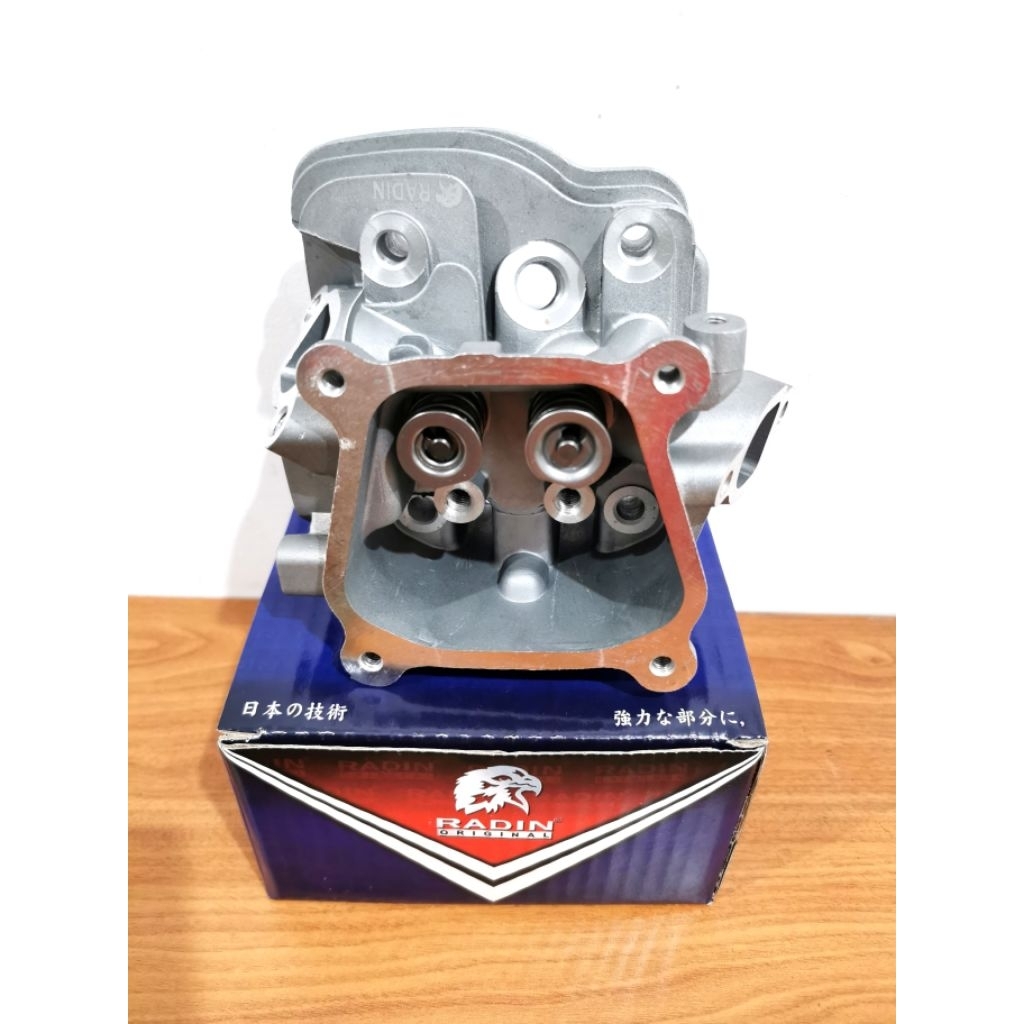 Gx220 / GX240 Cylinder head assy - deksel radin