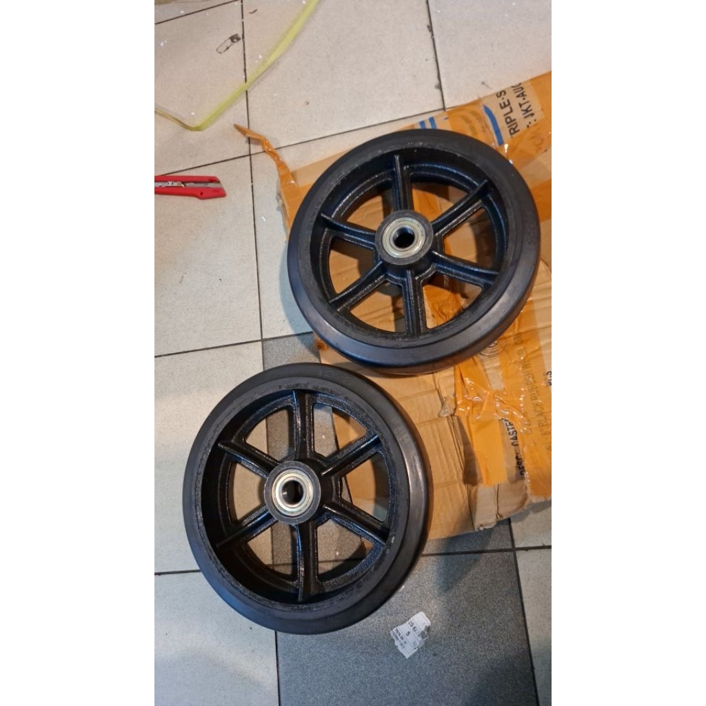 Roda troli karet 12" inch velg besi
