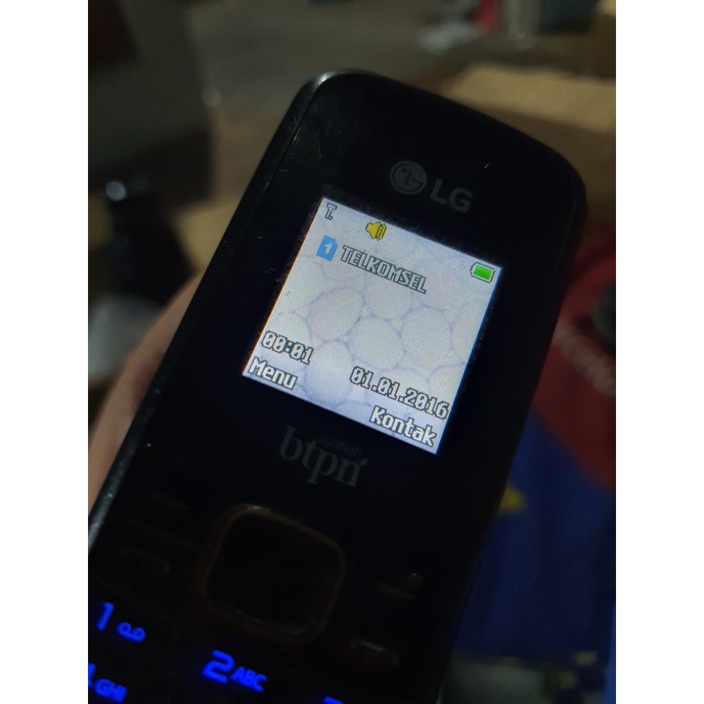 LG B220 BTPN warna hitam