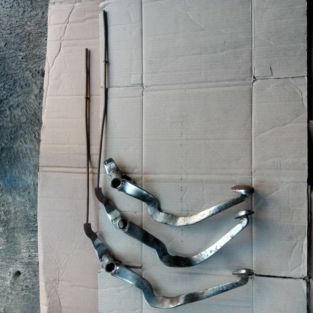 Pedal rem bekas copotan Kawasaki Kaze R Blitz R original