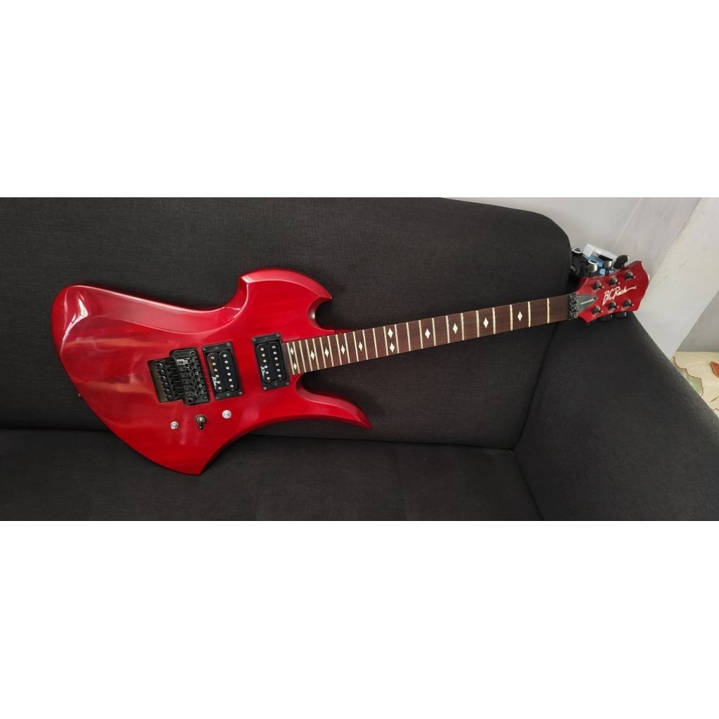 Bc rich Mockingbird