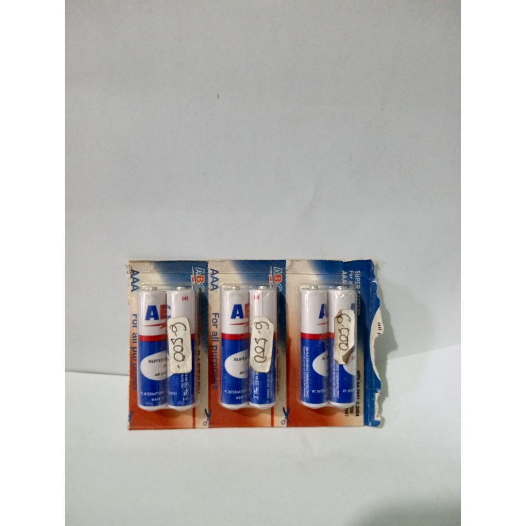 Batrei ABC kecil Rp 6500/sepasang