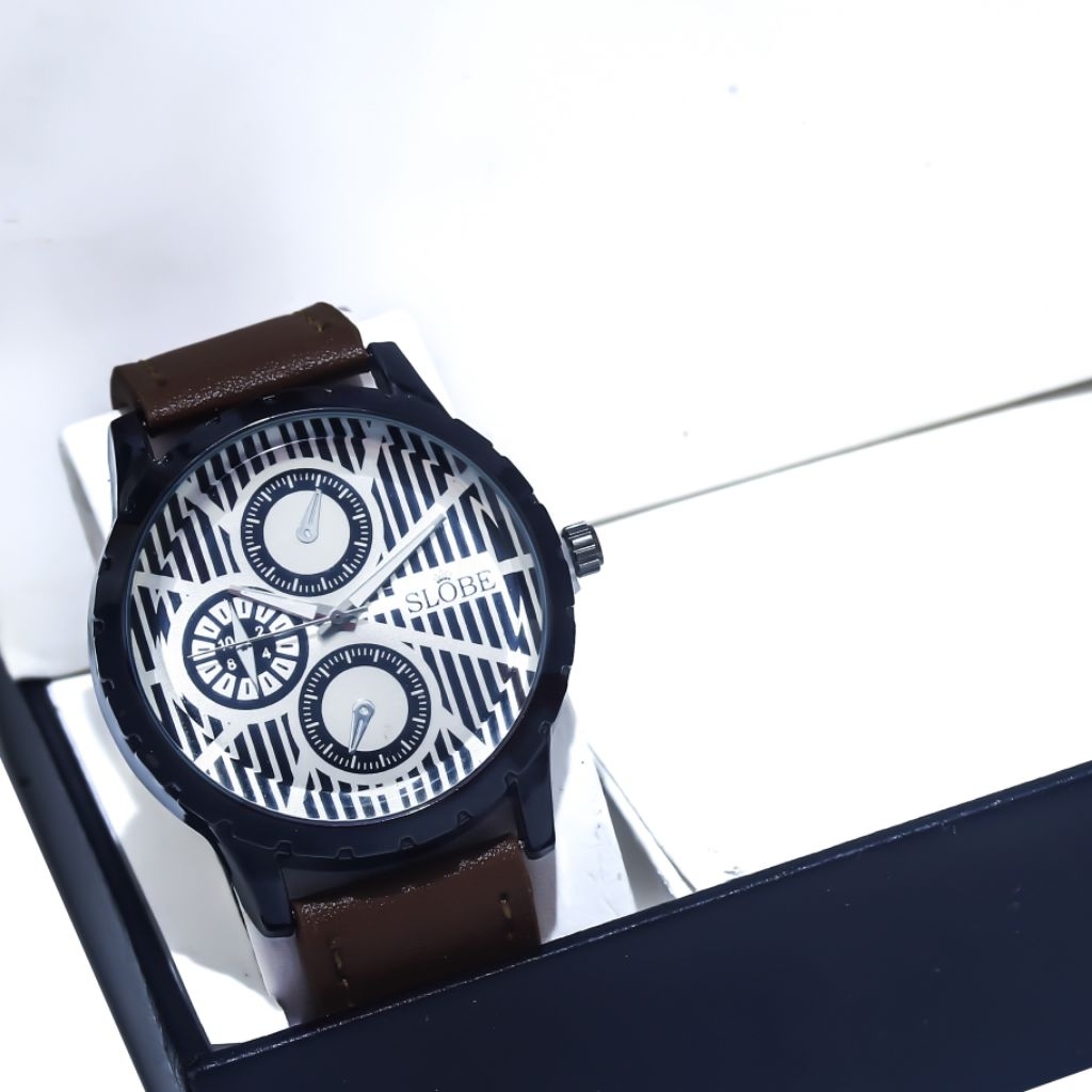 SLOBE Jam Tangan Pria Dan Wanita Kulit| Analog Free Box Kode 2.28
