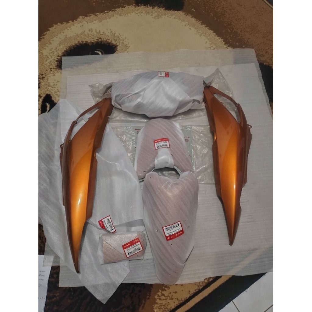 body Honda Supra 125 old