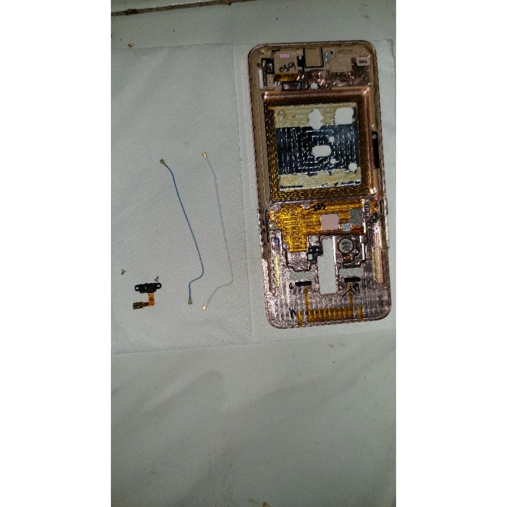 Frame LCD & fingerprint/sidik jari & tombol power/volume & kabel sinyal copotan SAMSUNG galaxy A80