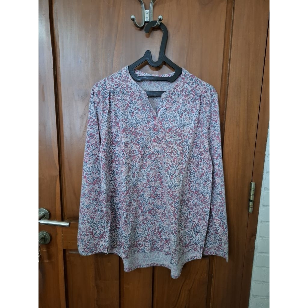 St.Yves Blouse Flower