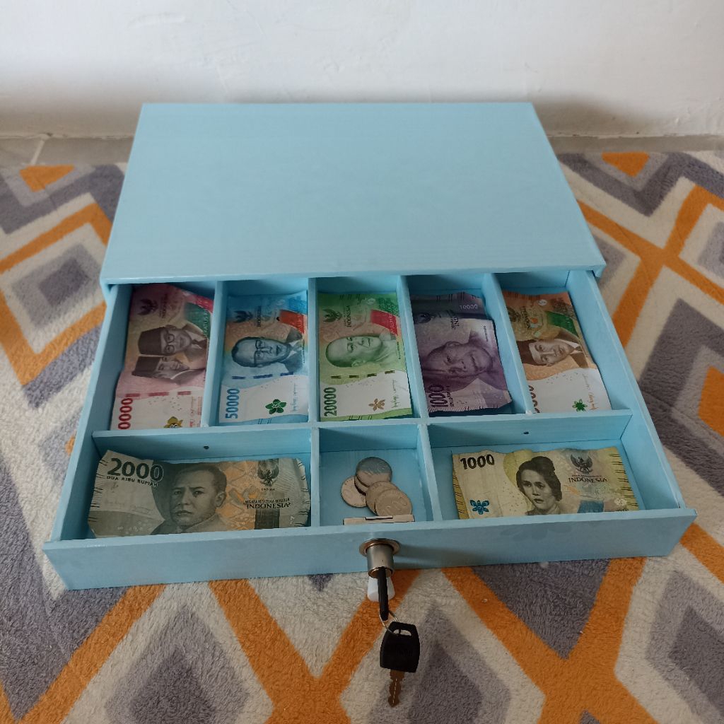 Laci Kasir biru 8 sekat lengkap dengan kunci