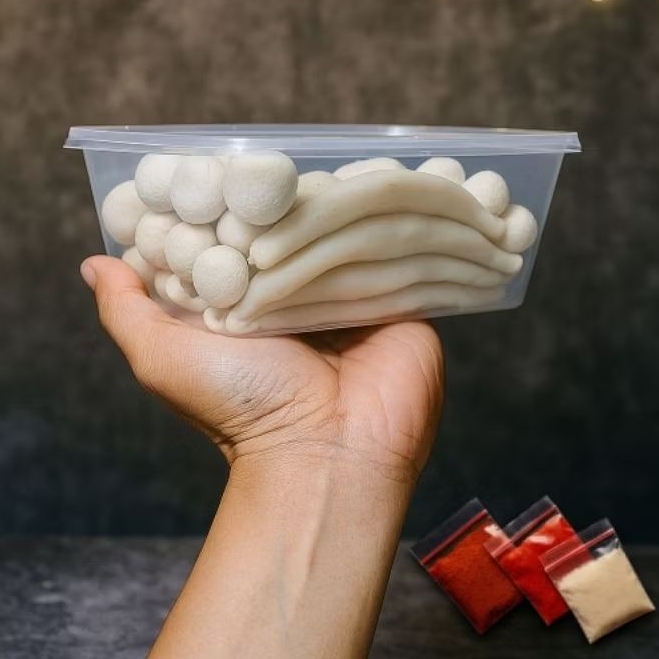 

Tahu Bulat Mix Sotong 25+25 SoyBarbar (Khusus Jawa Barat)