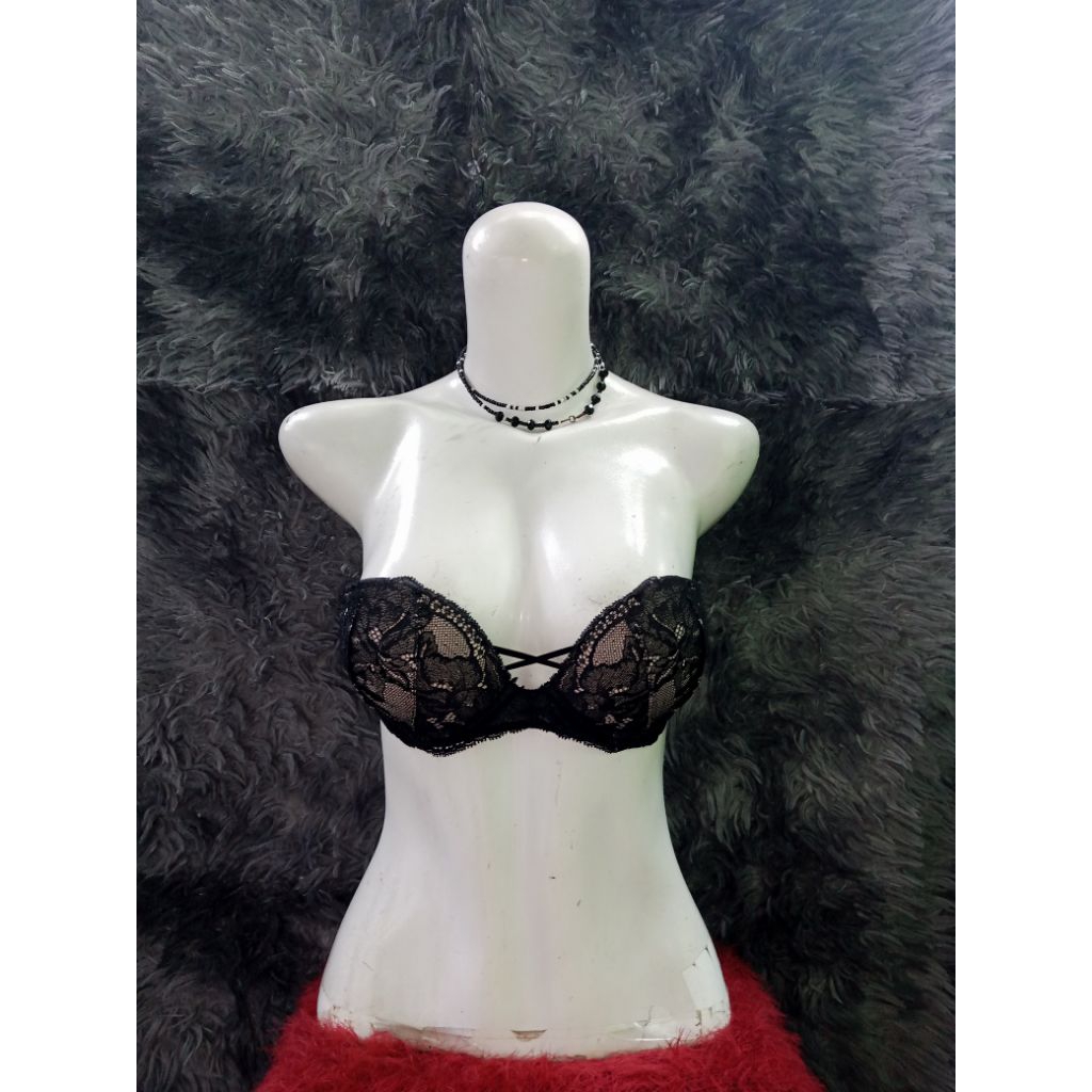 La Senza Strapless 34A