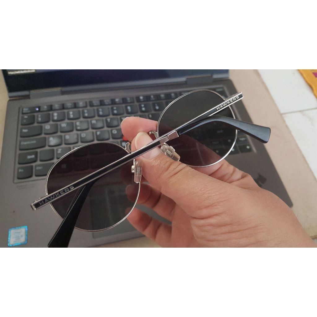 Hawkers Sunglasses Rounded Black Gradient MOMA