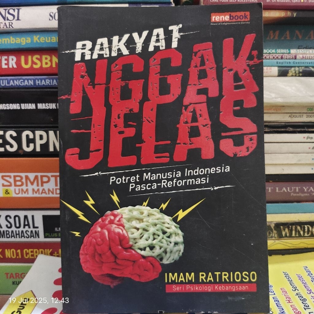 BUKU RAKYAT NGGAK JELAS IMAM RATRIOSO ORIGINAL