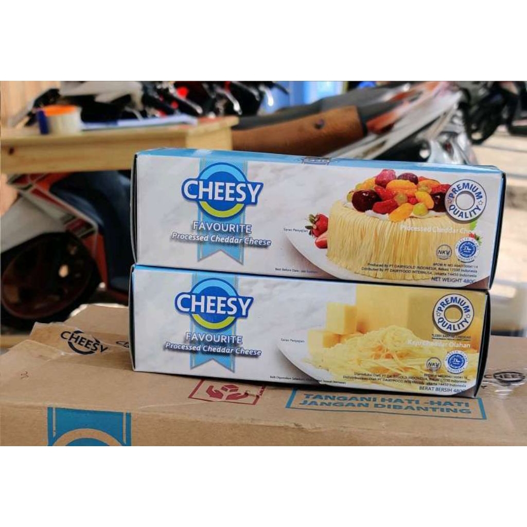 

cheesy favourite processed cheddar cheese 1.9 kg