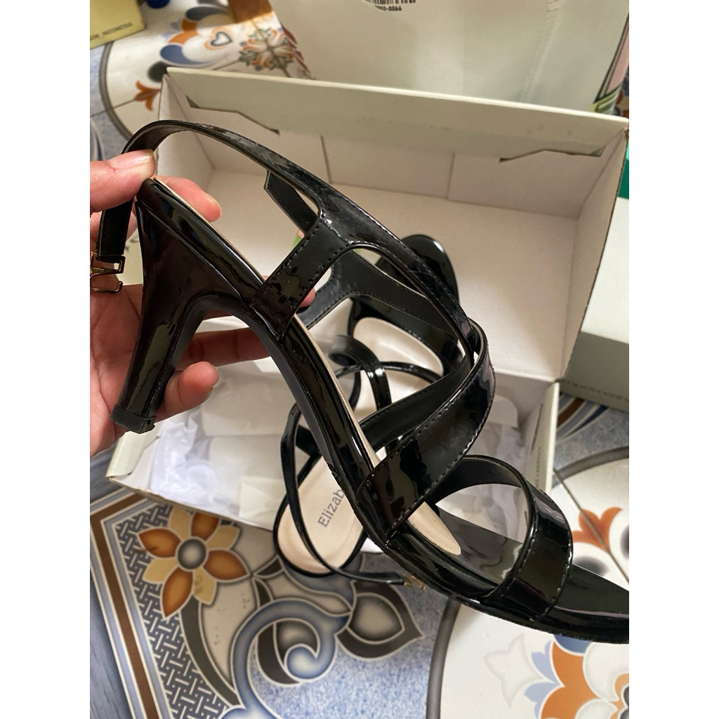 ELIZABETH HEELS | PRELOVED