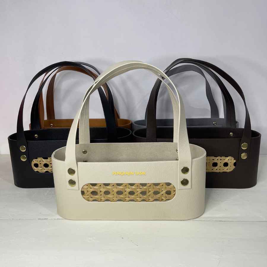 Tas Wanita Kulit Sintetis Tas Rinjing Anyaman Bambu Aesthetic