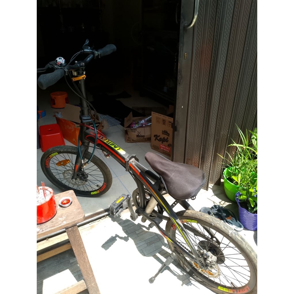 (Second) Folding Bike Sepeda Lipat 20 inci Limitless Speed 7