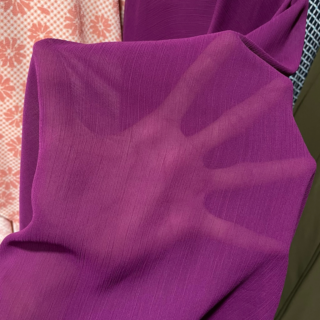 kain ceruty yoryu polos - warna ungu purple - kain sifon yoryu premium - kain mid yoryu premium bc