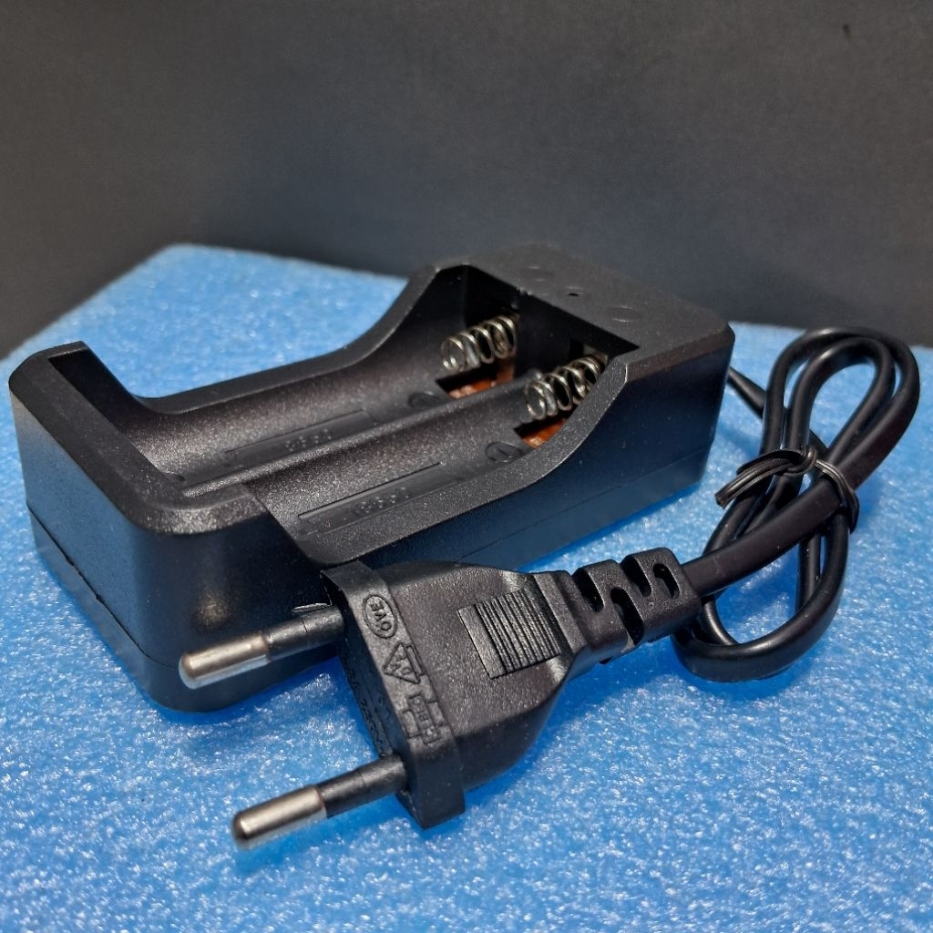 Casan batu baterai 18650 fast charger pengisi Batre 2slot