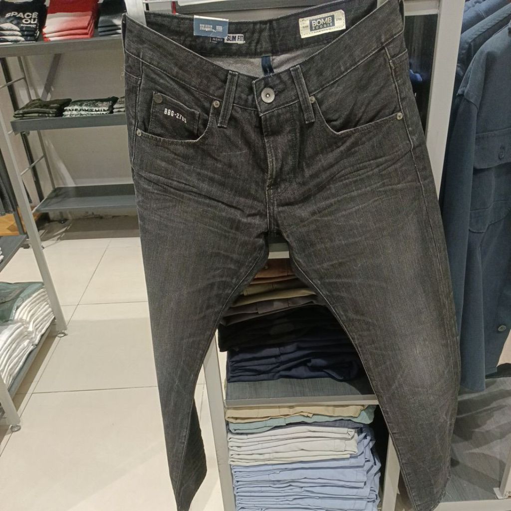 celana jeans panjang BOMBBOOGIE Ori