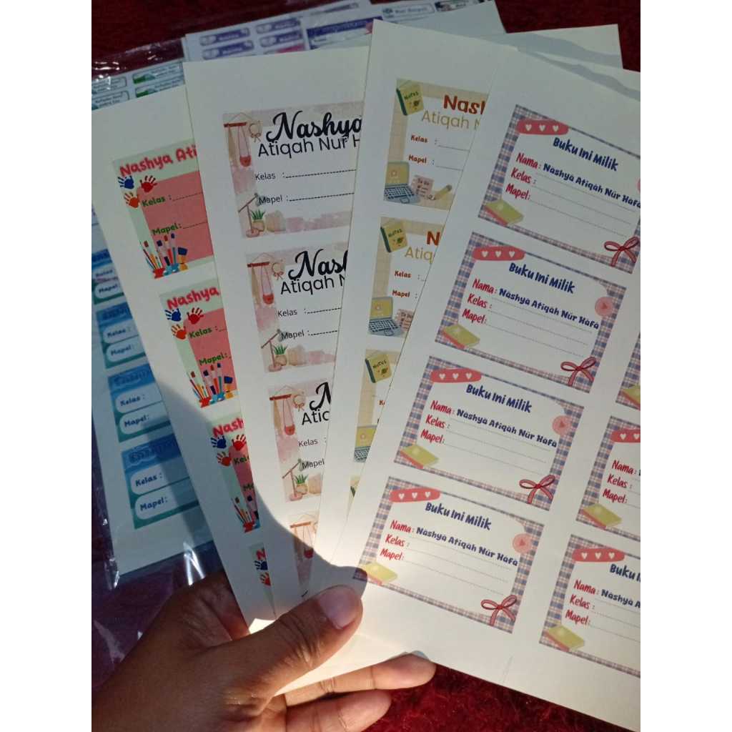 

Stiker Custom Label Buku (Mata Pelajaran) Motif Cowo