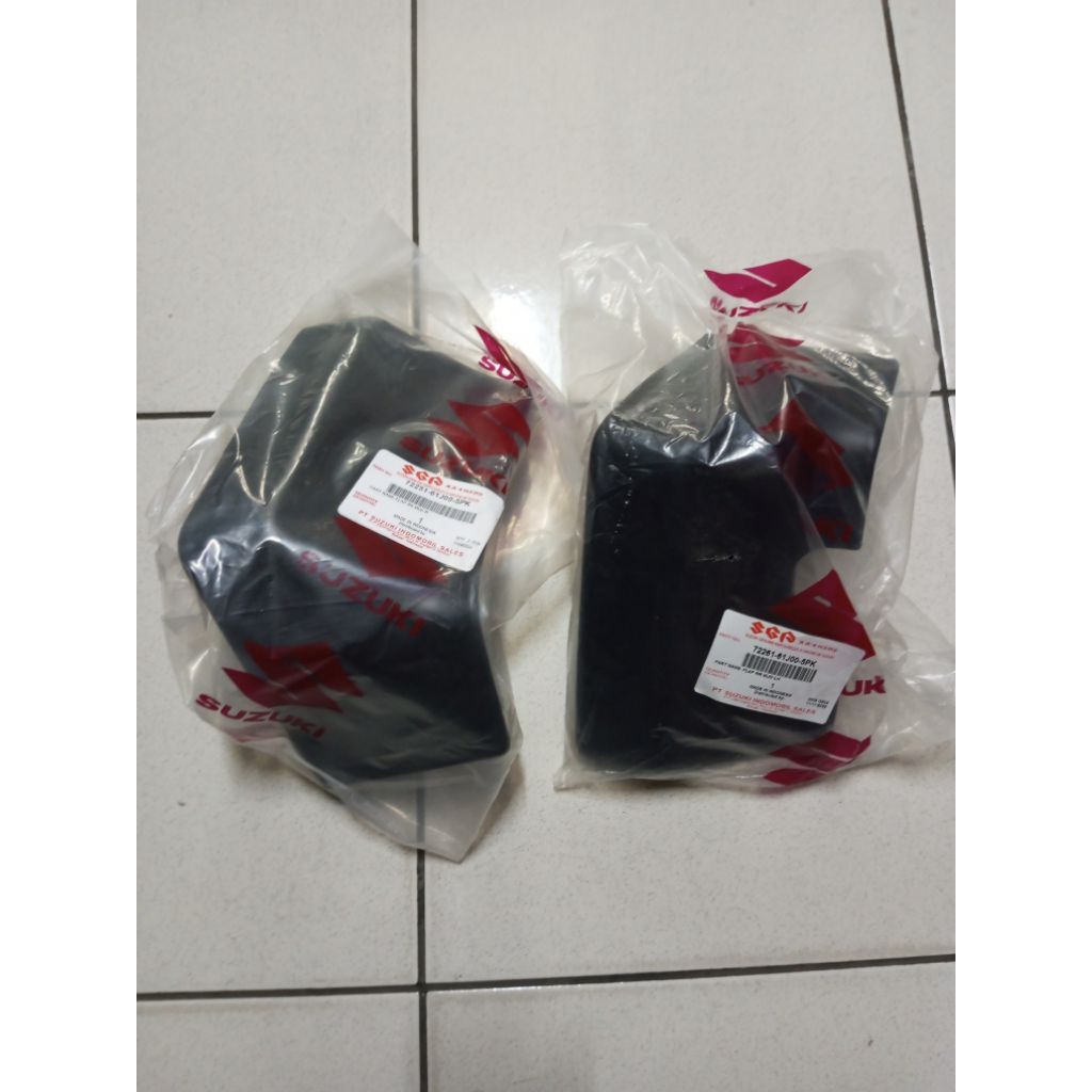 karpet lumpur Suzuki APV bagian belakang