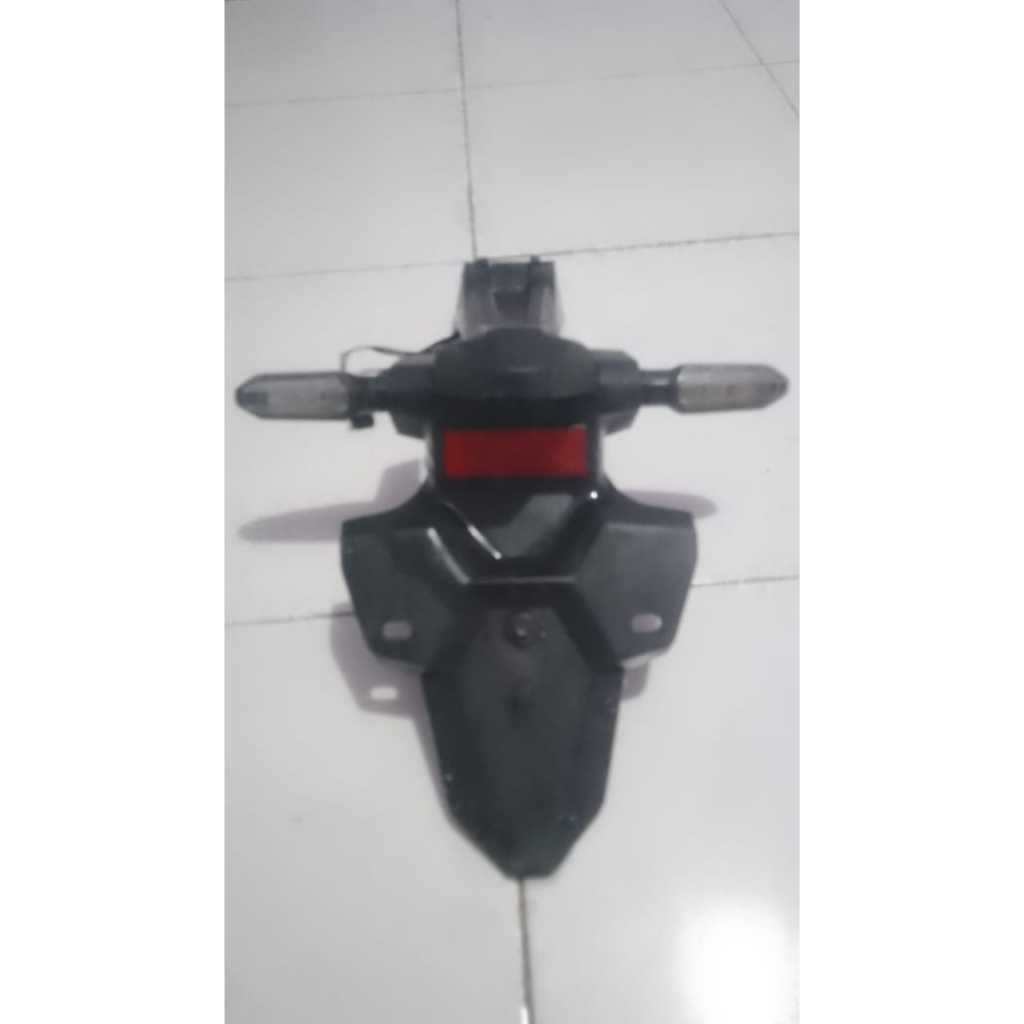Spakbor belakang+Sein Original Copotan CBR 150 LED 2016-2023