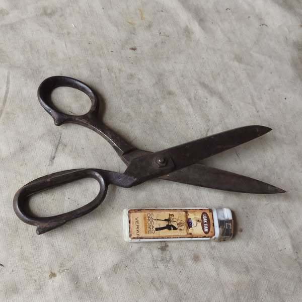 

Pajangan Vintage Gunting Carl Schlieper Solingen Germany 205 mm