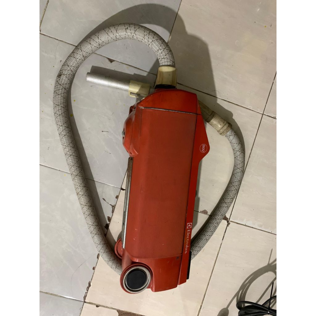 vacum cleaner Electrolux second berkualitas