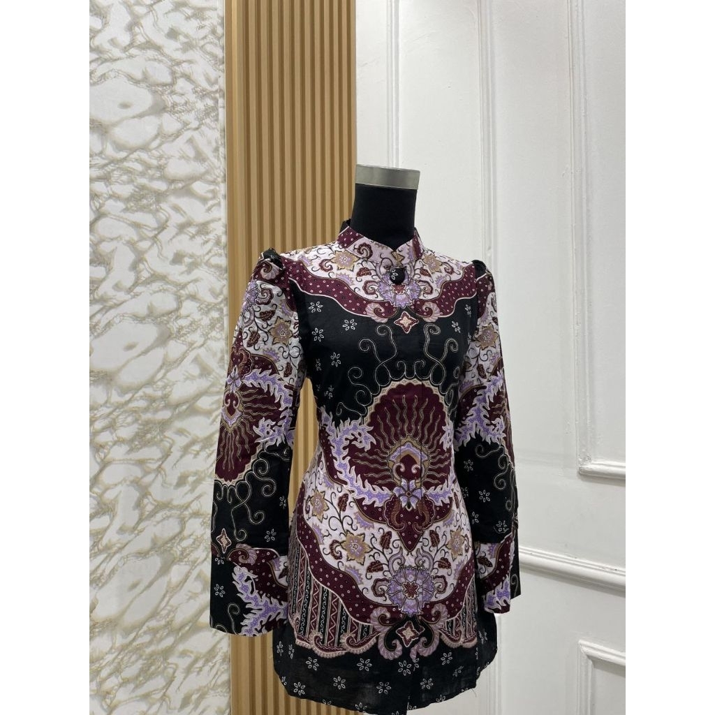 Atasan Batik Cewek Kantor