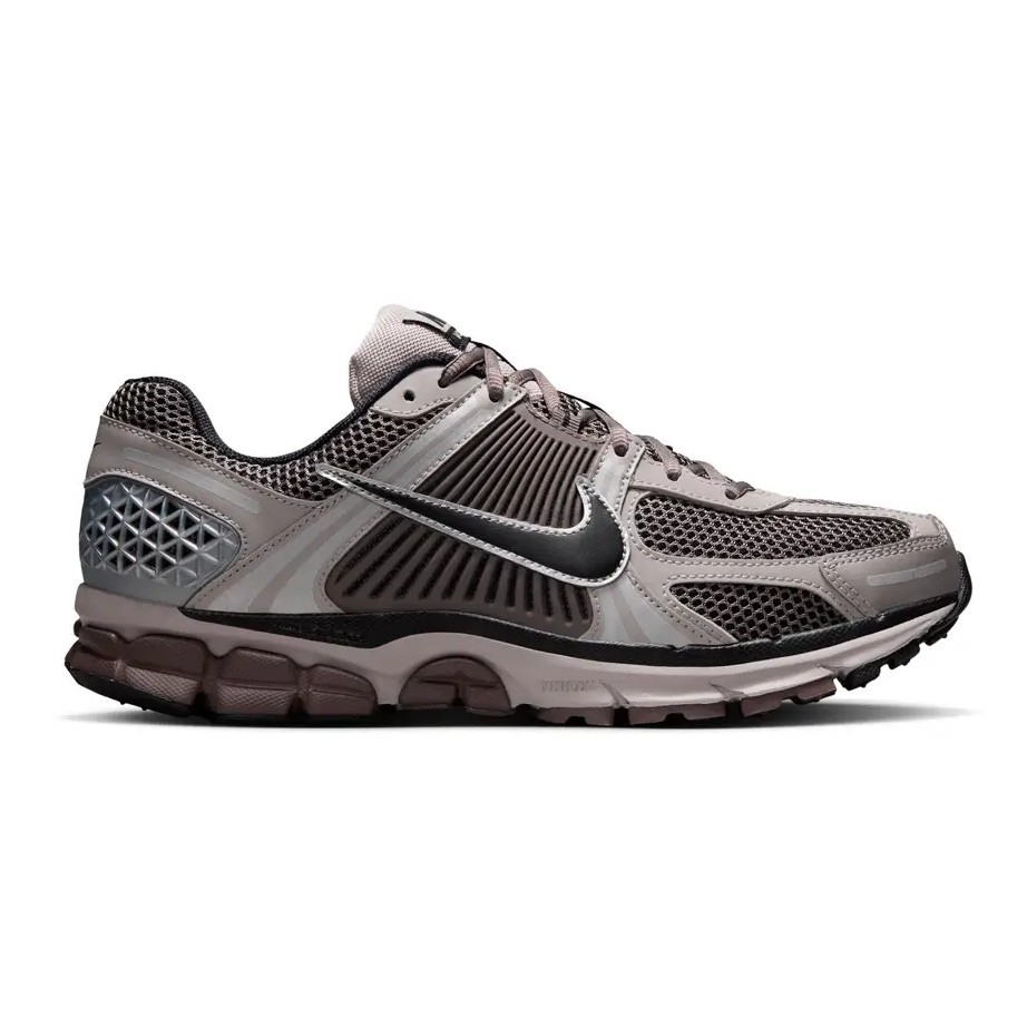 SEPATU NIKE ZOOM VOMERO 5 NIKFB9149005