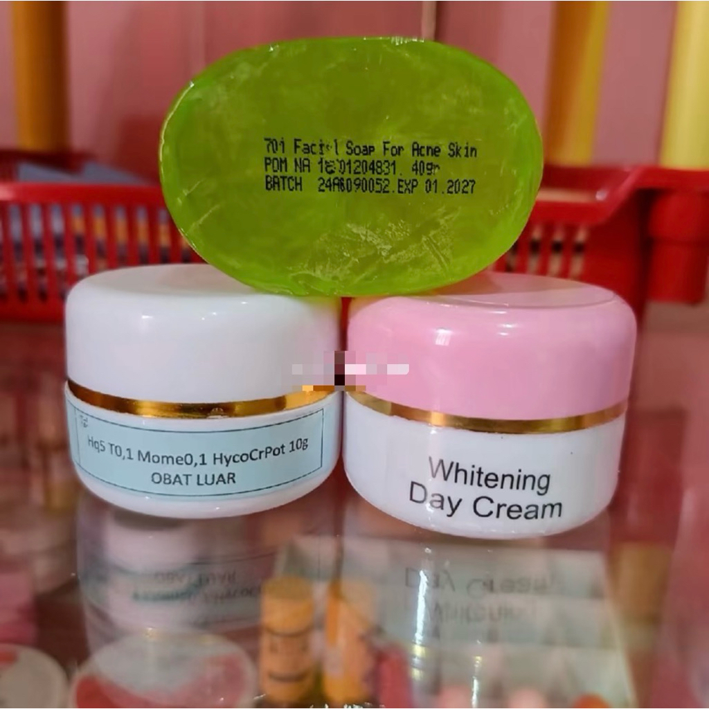 CREAM FLEK Hq5 TO,1 Mome0 HycoCrPot( SIANG + MALAM + SABUN )